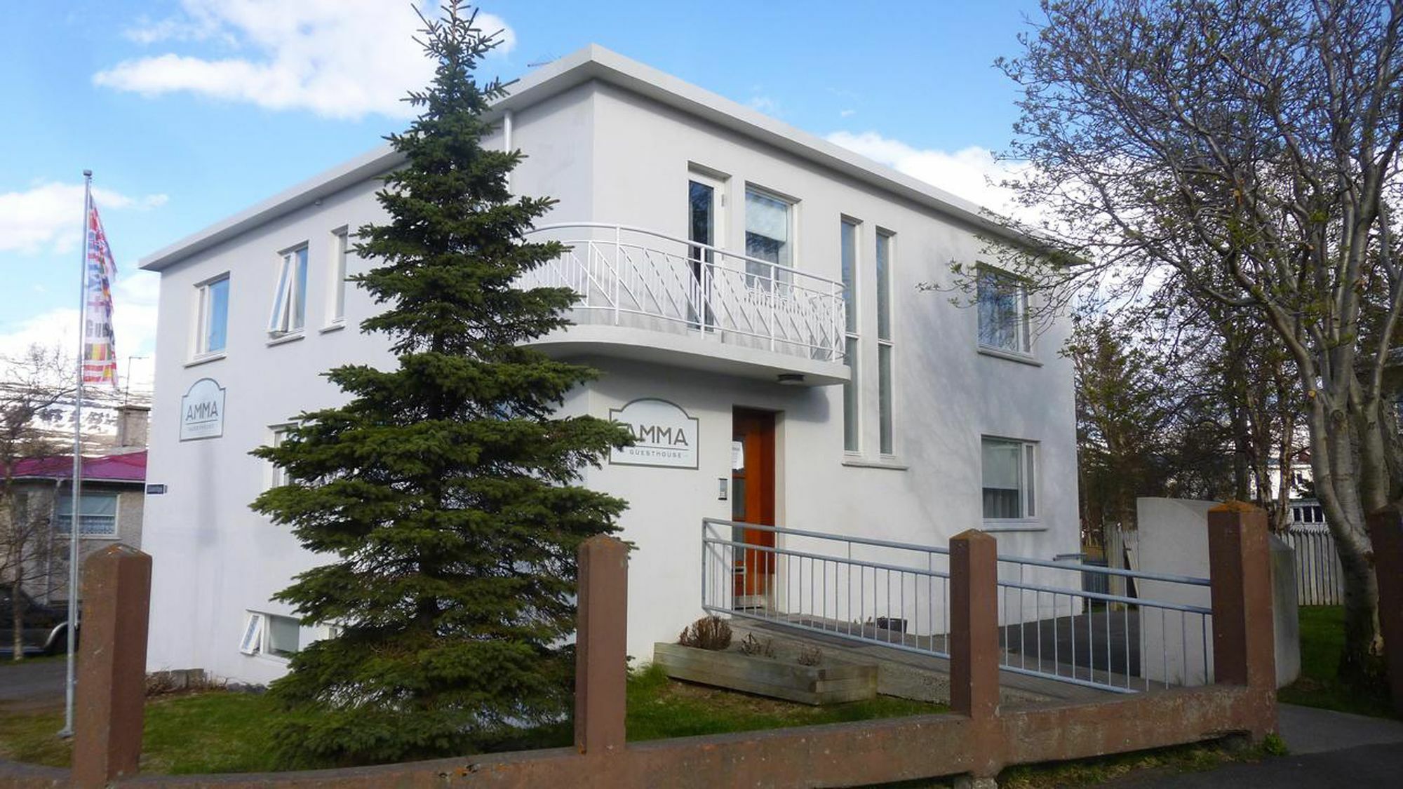 Amma Guesthouse Акурейри Экстерьер фото